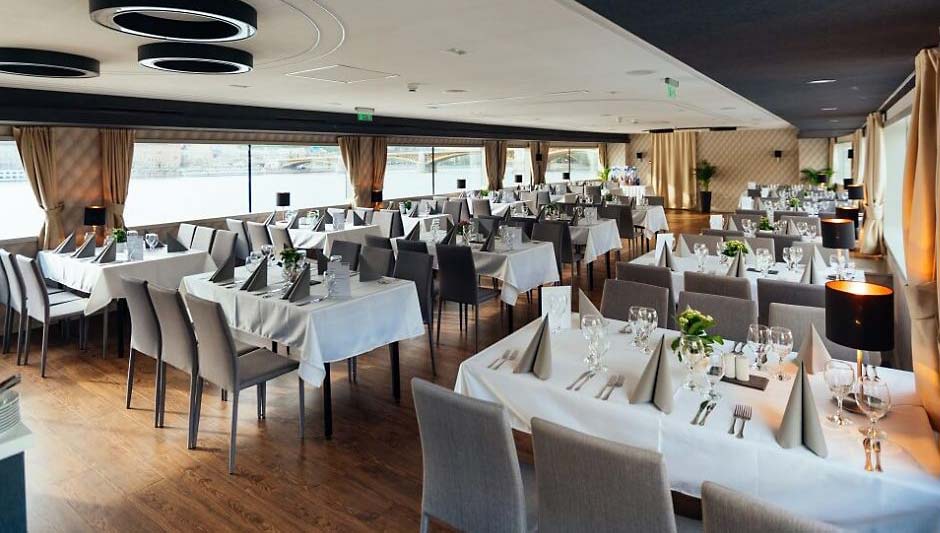 Budapest conference boat lower deck dining